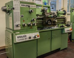 lathe, industry, mechanical engineering, technology, metal construction, machine, tool, metal processing, rotate, technical, to cut